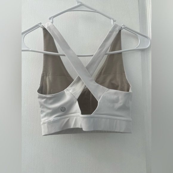 Lululemon Envital Bra *Medium Support B/C Cup White (Size 2) - Picture 11 of 11